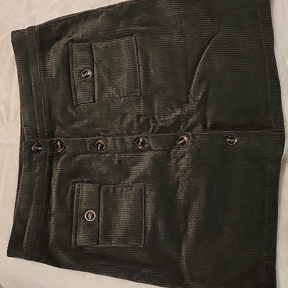 Umgee USA Corduroy Button-Down Skirt Size Medium - Picture 2 of 6
